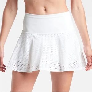 Athleta A-Game Skort Size 1X White Lined Skirt Perforated Tennis Pickleball